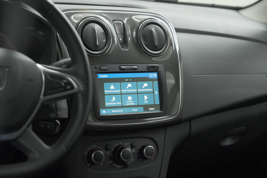 Dacia Logan MCV TCe 90 Stepway | Automaat | Camera | Parkeersensoren | Navigatie | Armsteun