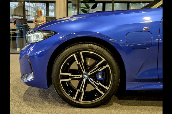 BMW 3 Serie Touring 330e xDrive M-Sport | Panorama | HUD | Full optie