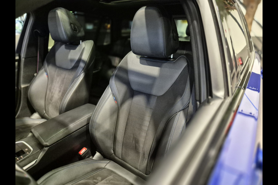 BMW 3 Serie Touring 330e xDrive M-Sport | Panorama | HUD | Full optie