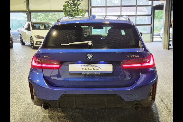 BMW 3 Serie Touring 330e xDrive M-Sport | Panorama | HUD | Full optie