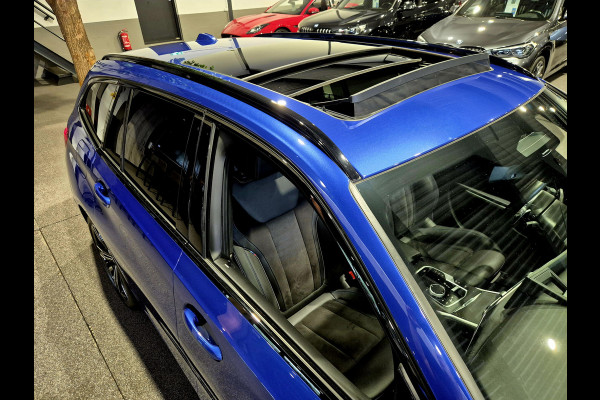 BMW 3 Serie Touring 330e xDrive M-Sport | Panorama | HUD | Full optie