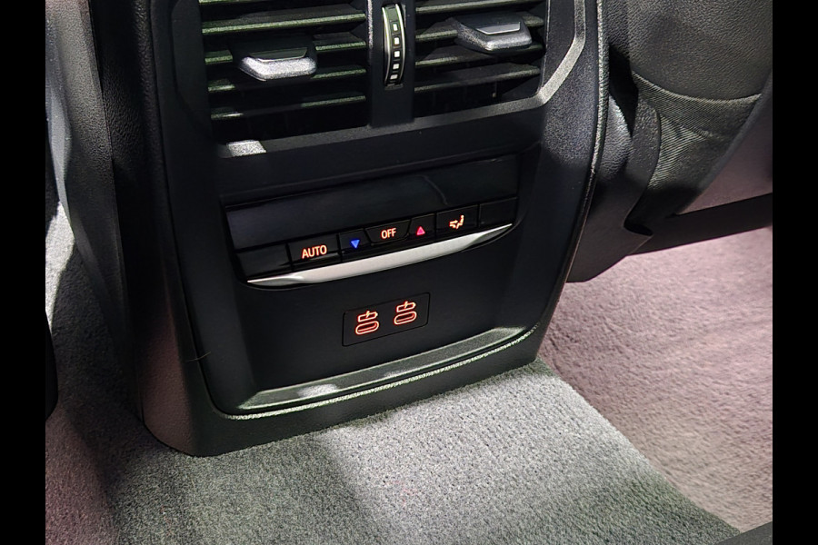 BMW 3 Serie Touring 330e xDrive M-Sport | Panorama | HUD | Full optie