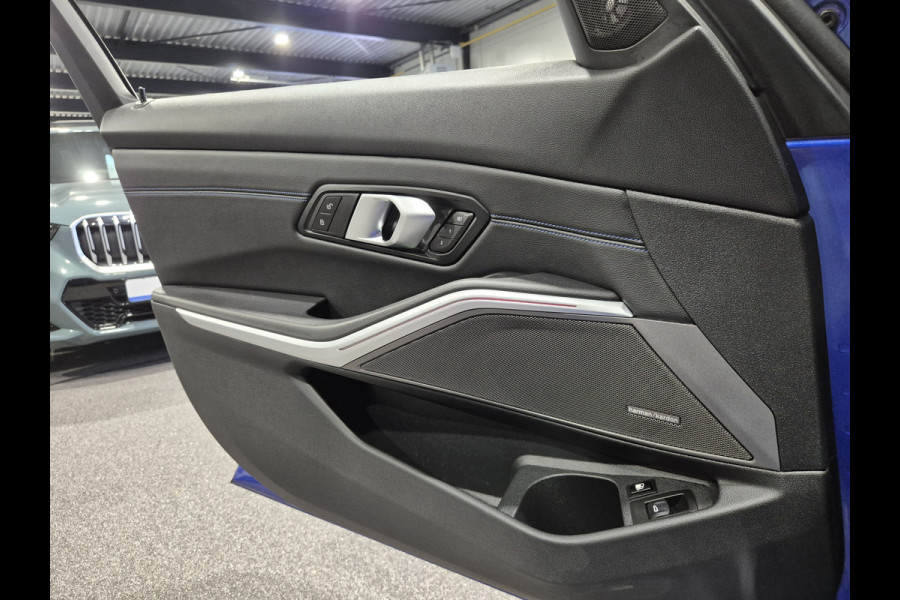 BMW 3 Serie Touring 330e xDrive M-Sport | Panorama | HUD | Full optie