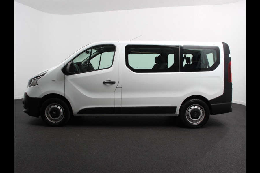 Renault Trafic Passenger 1.6 dCi Zen Energy 9persoons PERSONENBUS Prijs incl. btw/bpm  Airco Trekhaak Radio Elektrische pakket