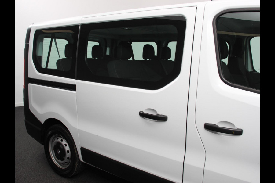 Renault Trafic Passenger 1.6 dCi Zen Energy 9persoons PERSONENBUS Prijs incl. btw/bpm  Airco Trekhaak Radio Elektrische pakket
