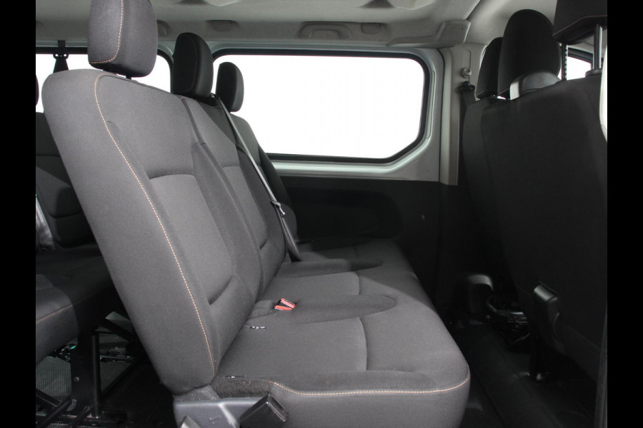 Renault Trafic Passenger 1.6 dCi Zen Energy 9persoons PERSONENBUS Prijs incl. btw/bpm  Airco Trekhaak Radio Elektrische pakket
