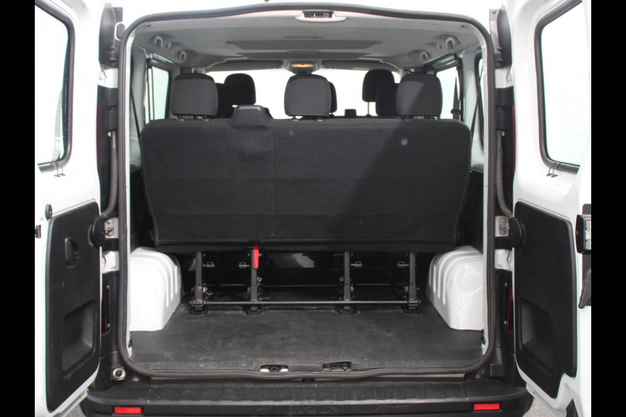 Renault Trafic Passenger 1.6 dCi Zen Energy 9persoons PERSONENBUS Prijs incl. btw/bpm  Airco Trekhaak Radio Elektrische pakket