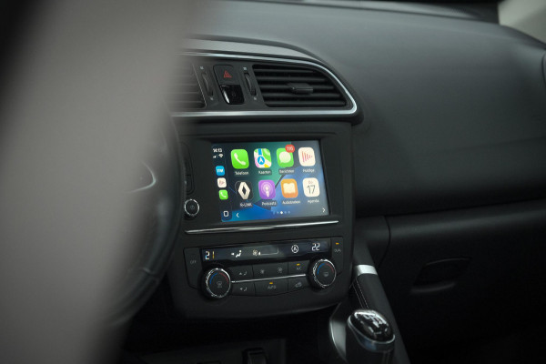 Renault Kadjar TCe 130 Intens | Trekhaak 1500kg Trekgewicht | Panoramadak | Navigatie | Parkeersensoren | Apple Carplay