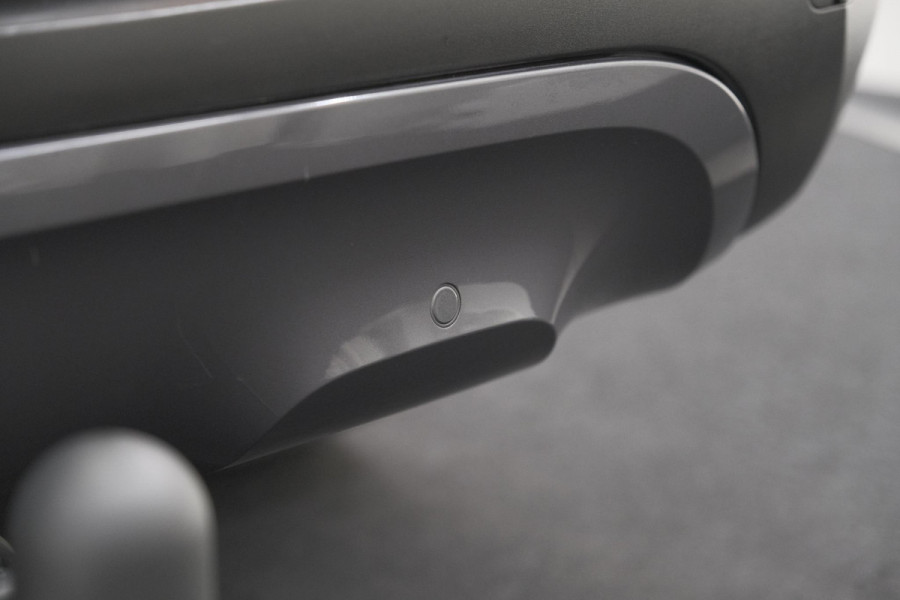 Renault Kadjar TCe 130 Intens | Trekhaak 1500kg Trekgewicht | Panoramadak | Navigatie | Parkeersensoren | Apple Carplay