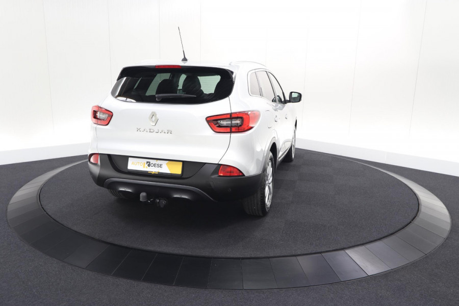 Renault Kadjar TCe 130 Intens | Trekhaak 1500kg Trekgewicht | Panoramadak | Navigatie | Parkeersensoren | Apple Carplay
