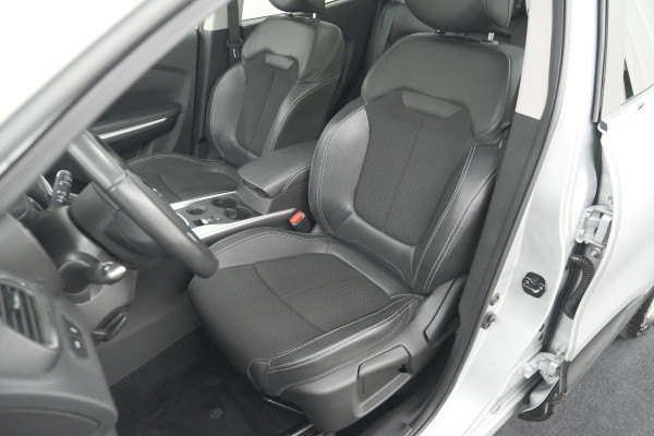 Renault Kadjar TCe 130 Intens | Trekhaak 1500kg Trekgewicht | Panoramadak | Navigatie | Parkeersensoren | Apple Carplay