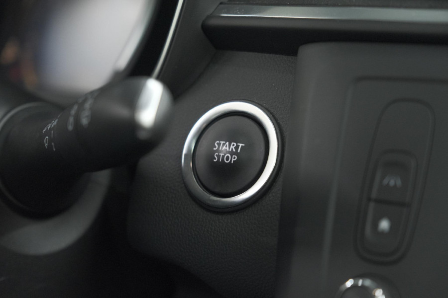 Renault Kadjar TCe 130 Intens | Trekhaak 1500kg Trekgewicht | Panoramadak | Navigatie | Parkeersensoren | Apple Carplay