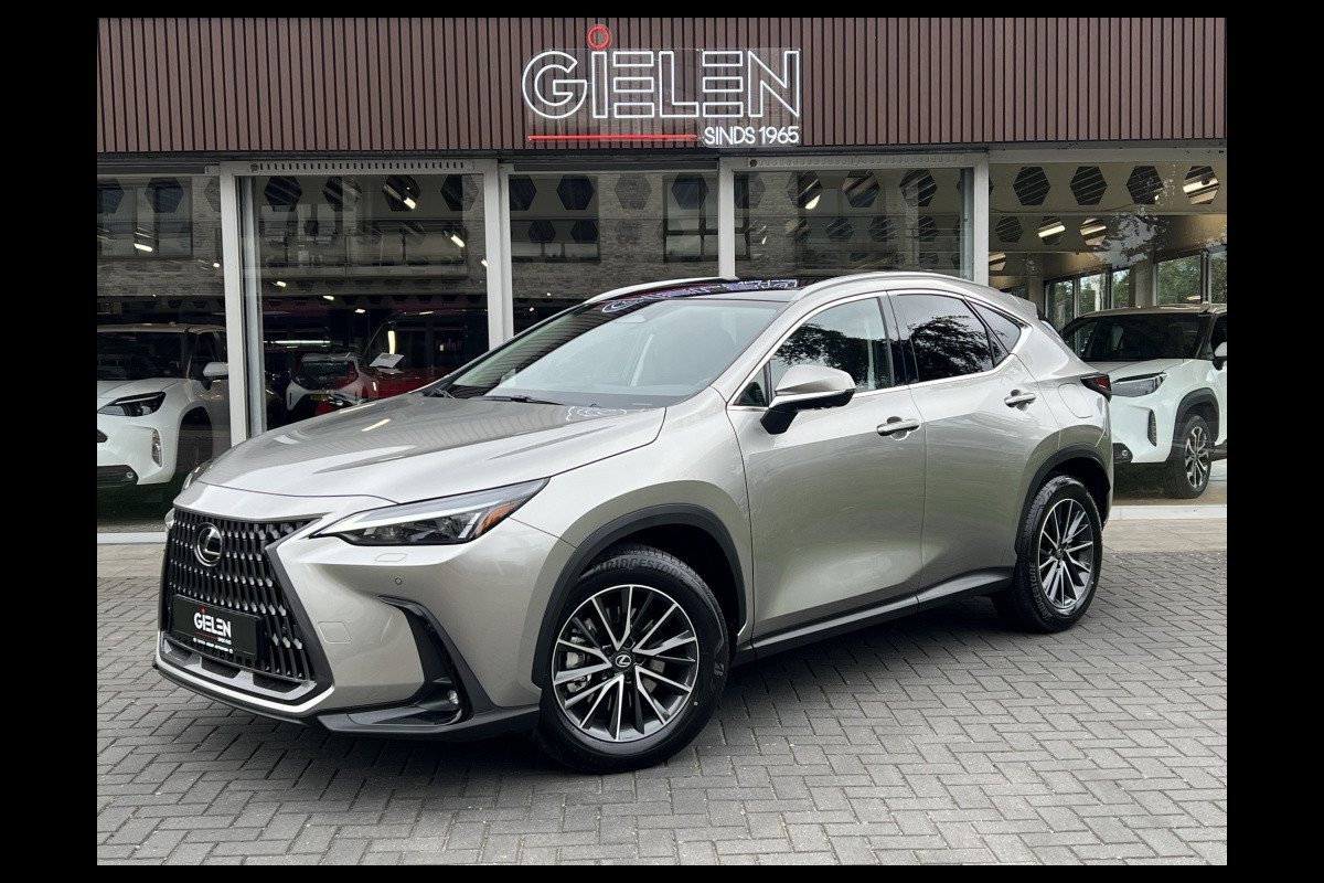 Lexus NX 450h+ Executive Line | Panoramadak, Head up display, 18 inch, Leer, 360 camera, Stoel + Stuurverwarming