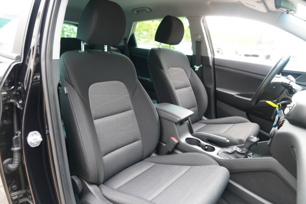Hyundai Tucson 1.6 T-GDI Comfort|Prijs incl. 12 mnd garantie| LMV NAV Climate Trekhaak PDC Camera Stoelverwarming