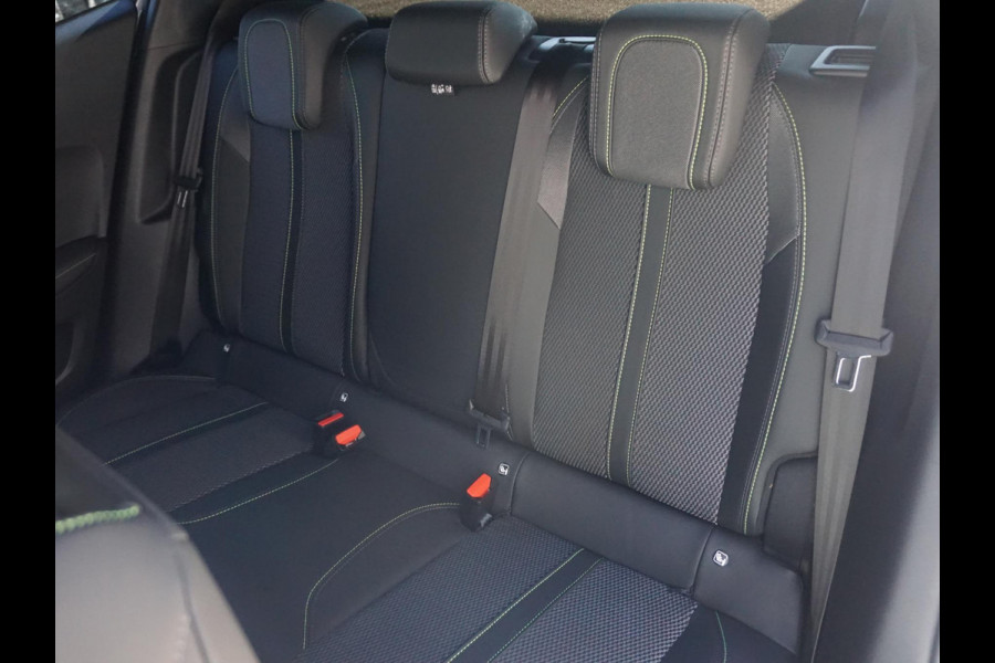 Peugeot 2008 1.2 Hybrid 145 GT 360 Camera