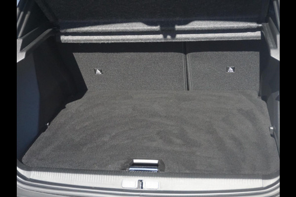 Peugeot 2008 1.2 Hybrid 145 GT 360 Camera