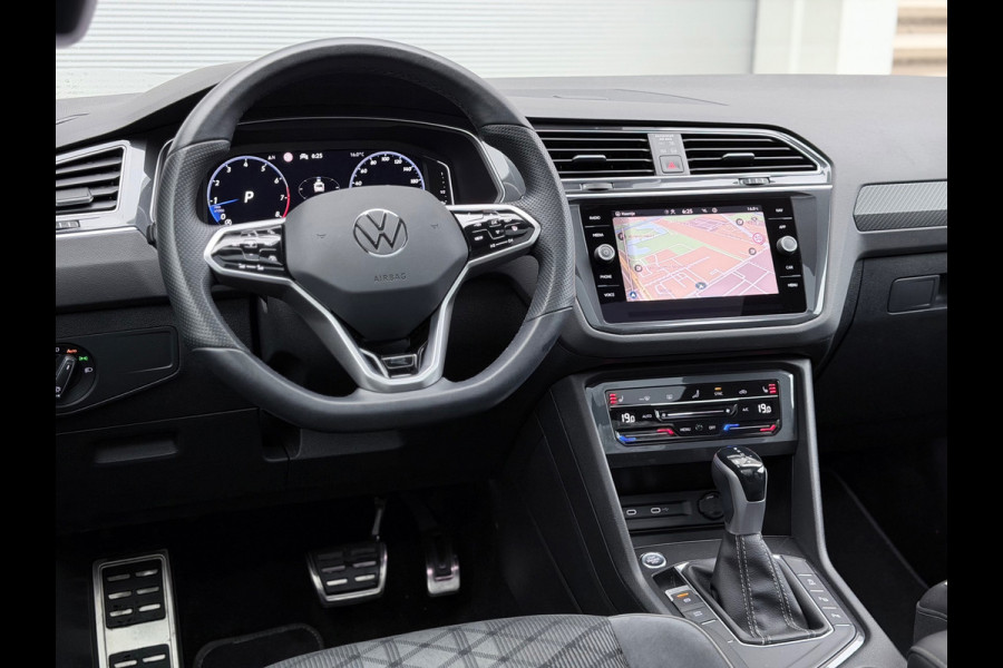 Volkswagen Tiguan 1.5 TSI R-Line Pano/Sfeer/Keyless/Blindspot