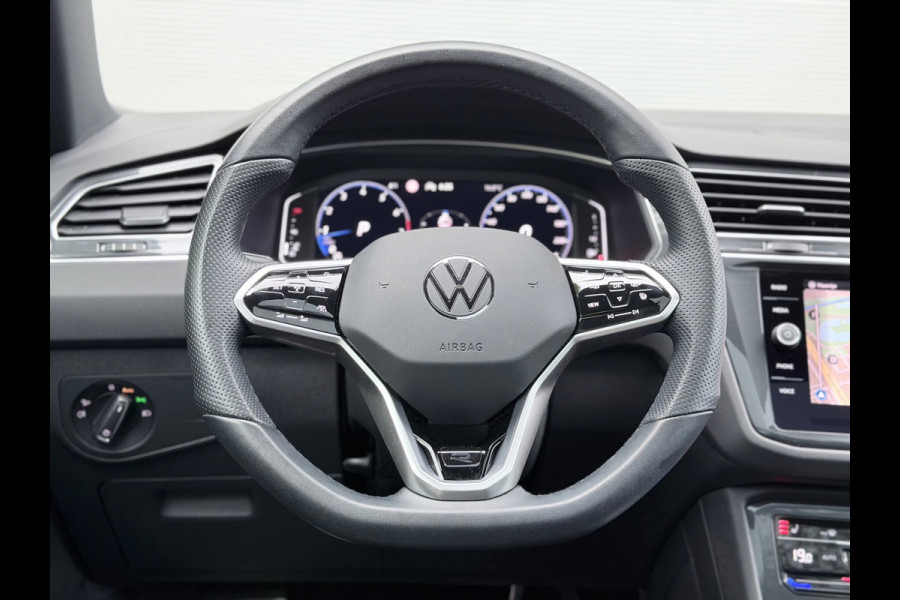Volkswagen Tiguan 1.5 TSI R-Line Pano/Sfeer/Keyless/Blindspot