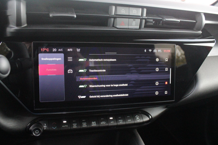 Alfa Romeo junior 1.2 145PK AUTOMAAT Hybrid IBRIDA TI | PACK TECH LITE: (LED MATRIX KOPLAMPEN, DODEHOEK DETECTIE, ELEKTRISCH BEDIENBARE ACHTERKLEP, KEYLESS ENTRY, ACHTERUITRIJ CAMERA, PARKEERSENSOREN VOOR ACHTER EN ZIJKANT, DRAADLOZE TELEFOONLADER, LANE ASSIST, ADAPTIVE CRUISE CONTROL) | PACK TI: (ELEKTRISCH BEDIENBARE BESTUUDERSSTOEL, VERKEERSBORDEN WEERGAVE, GETINTE ACHTERRUITEN, SFEER VERLICHTING, GLANZEND ZWARTE BODYKIT, 10,25" TOUCHSCREEN, LEDEREN STUURWIEL, VERSTELBARE KOFFERVLOER OP 3 NIVEAUS) | 18" LICHTMETALEN VELGEN "FORI" | BRERA RED MET ZWART DAK | DRAADLOZE APPLE CARPLAY/AN