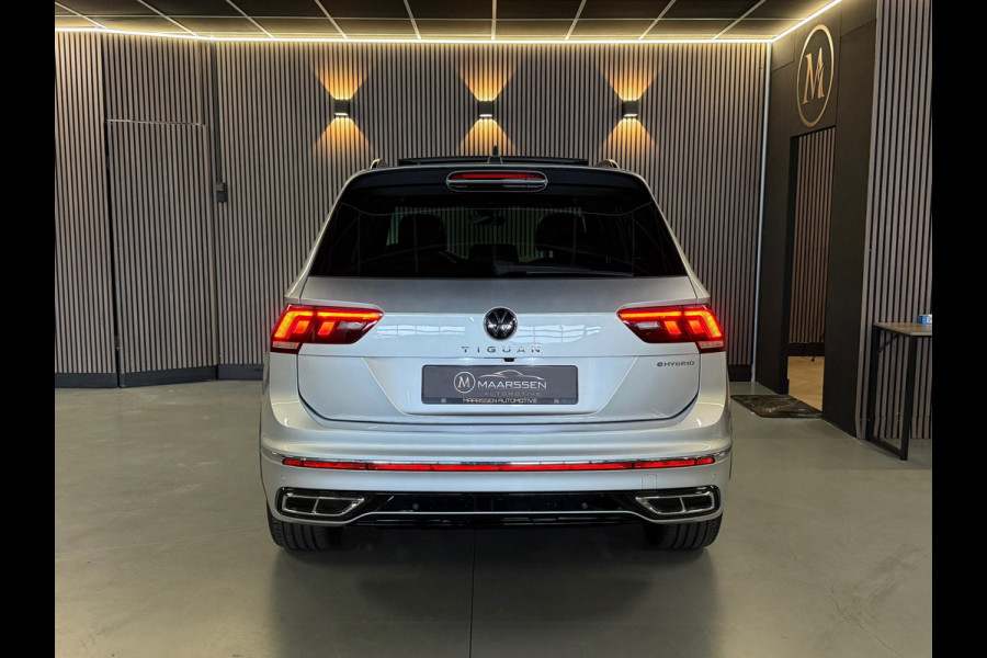 Volkswagen Tiguan 1.4 TSI eHybrid R-Line 245pk |pano|keyless|sfeer|acc|stoelv