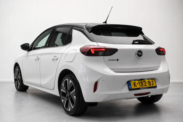 Opel CORSA-E Elegance Sport 50 kWh NL-auto [ Camera Digital Dashboard LED Keyless Carplay Dodehoek-Detectie Parkeersensoren ]