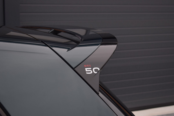 Volkswagen Golf 2.0 TSI GTI Clubsport Edition 50 325pk | Panoramadak
