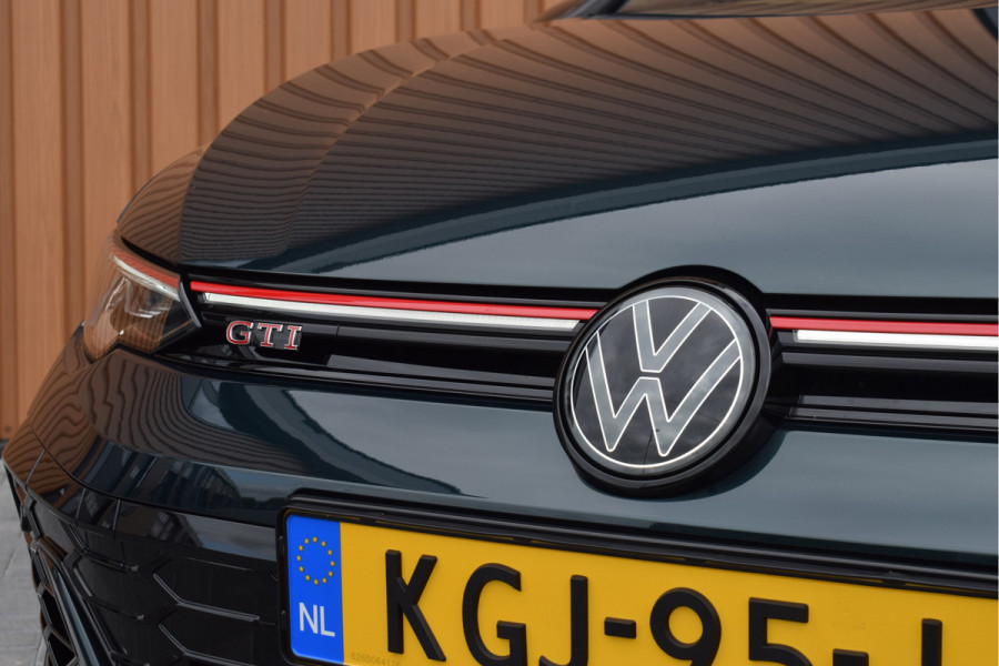 Volkswagen Golf 2.0 TSI GTI Clubsport Edition 50 325pk | Panoramadak