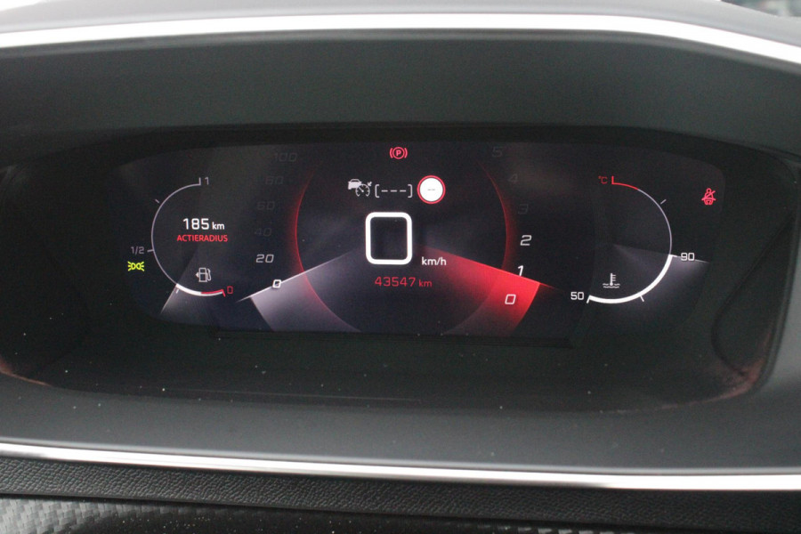 Peugeot 2008 1.2 100PK ALLURE PACK | AFNEEMBARE TREKHAAK | NAVIGATIE | STOEL VERWARMING | ALL SEASON BANDEN | DAB+ RADIO | APPLE CARPLAY/ANDROID AUTO | CLIMATE CONTROL | ADAPTIVE CRUISE CONTROL | GRIPP CONTROL | ACHTERUITRIJ CAMERA | KEYLESS ENTRY/START | LED KOPLAMPEN | LICHTMETALEN VELGEN 17" |