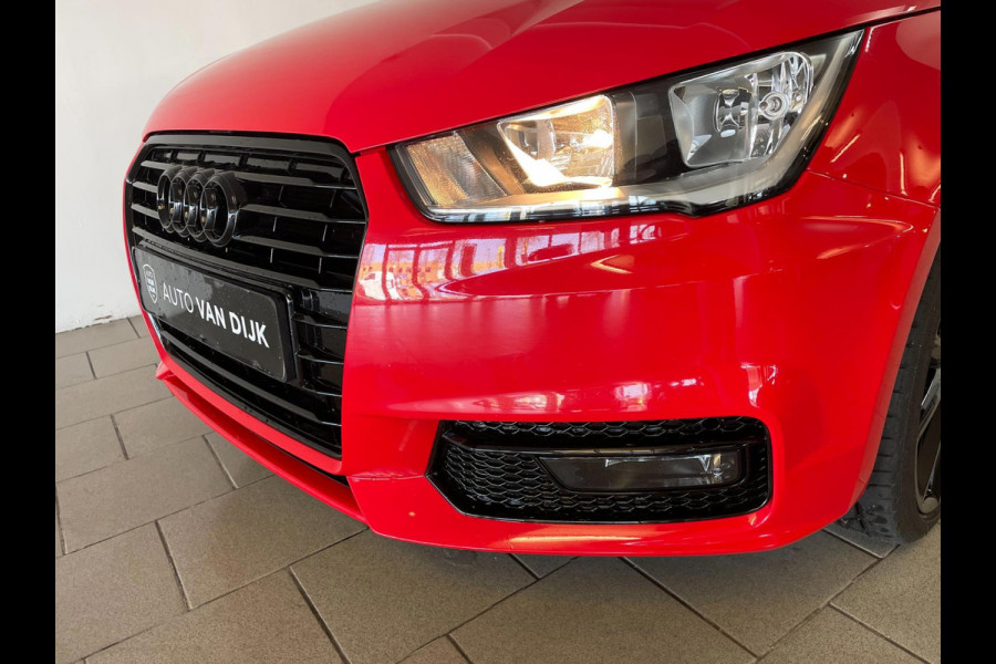 Audi A1 SPORTBACK 1.0 TFSI Advance Sport S-Line AIRCO NAVI BLUETOOTH STOELVERW PDC VELGEN ZWART DAK ZEER NETTE AUTO