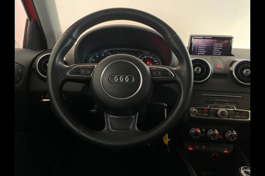 Audi A1 SPORTBACK 1.0 TFSI Advance Sport S-Line AIRCO NAVI BLUETOOTH STOELVERW PDC VELGEN ZWART DAK ZEER NETTE AUTO