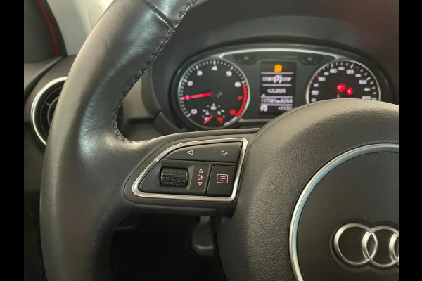 Audi A1 SPORTBACK 1.0 TFSI Advance Sport S-Line AIRCO NAVI BLUETOOTH STOELVERW PDC VELGEN ZWART DAK ZEER NETTE AUTO