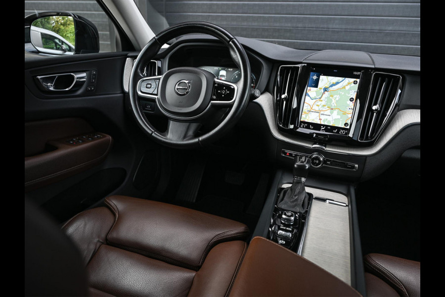 Volvo XC60 2.0 D4 AWD Inscription Panoramadak | Camera | Memory Seat | Stoelverwarming | Trekhaak |