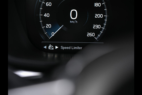 Volvo XC60 2.0 D4 AWD Inscription Panoramadak | Camera | Memory Seat | Stoelverwarming | Trekhaak |