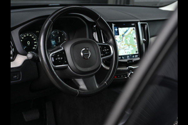 Volvo XC60 2.0 D4 AWD Inscription Panoramadak | Camera | Memory Seat | Stoelverwarming | Trekhaak |