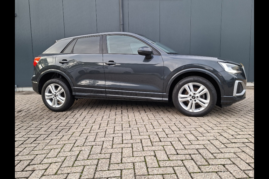 Audi Q2 35 TFSI Advanced * AUTOMAAT* Parkeercamera* Adaptieve Cruise Control * Stoelverwarming * 64.000KM *