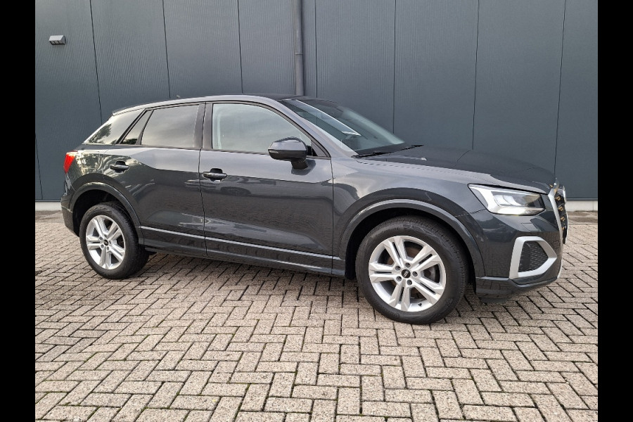 Audi Q2 35 TFSI Advanced * AUTOMAAT* Parkeercamera* Adaptieve Cruise Control * Stoelverwarming * 64.000KM *
