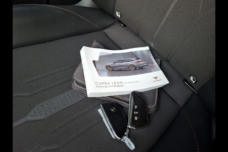 CUPRA Leon 1.5 eTSI Business Intense * Navigatiesysteem * Elektrische stoelen met memory * Parkeercamera *