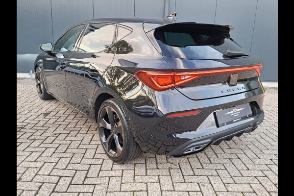 CUPRA Leon 1.5 eTSI Business Intense * Navigatiesysteem * Elektrische stoelen met memory * Parkeercamera *