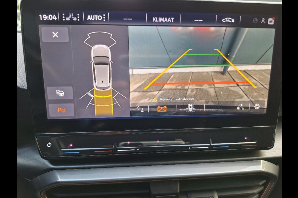 CUPRA Leon 1.5 eTSI Business Intense * Navigatiesysteem * Elektrische stoelen met memory * Parkeercamera *
