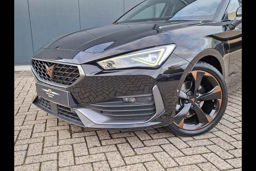 CUPRA Leon 1.5 eTSI Business Intense * Navigatiesysteem * Elektrische stoelen met memory * Parkeercamera *
