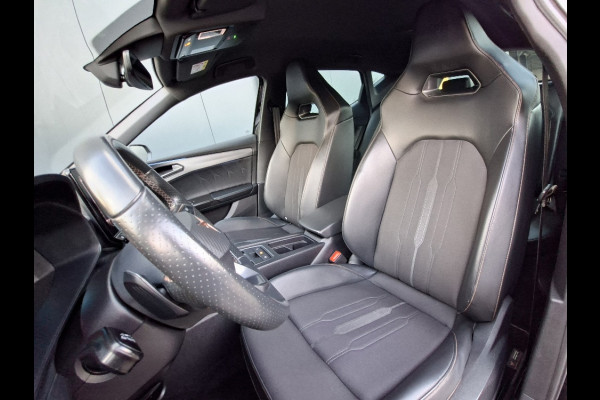 CUPRA Leon 1.5 eTSI Business Intense * Navigatiesysteem * Elektrische stoelen met memory * Parkeercamera *