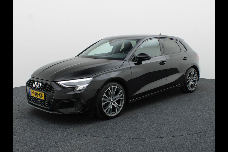 Audi A3 Sportback 35 TFSI 150Pk Business edition | Adapt. Cr. | 18'' | Stoelverwarming | Prijs Rijklaar!!