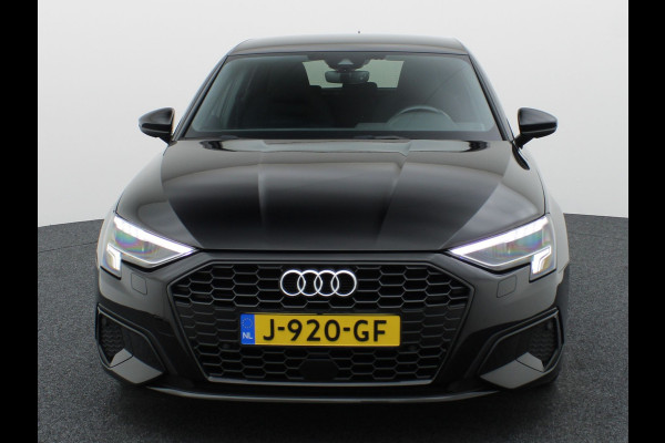 Audi A3 Sportback 35 TFSI 150Pk Business edition | Adapt. Cr. | 18'' | Stoelverwarming | Prijs Rijklaar!!