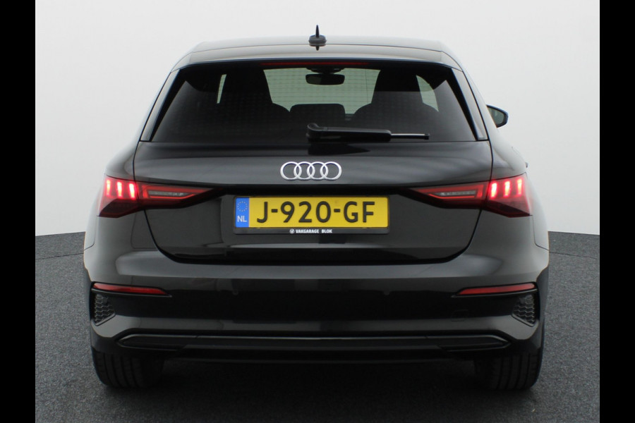 Audi A3 Sportback 35 TFSI 150Pk Business edition | Adapt. Cr. | 18'' | Stoelverwarming | Prijs Rijklaar!!