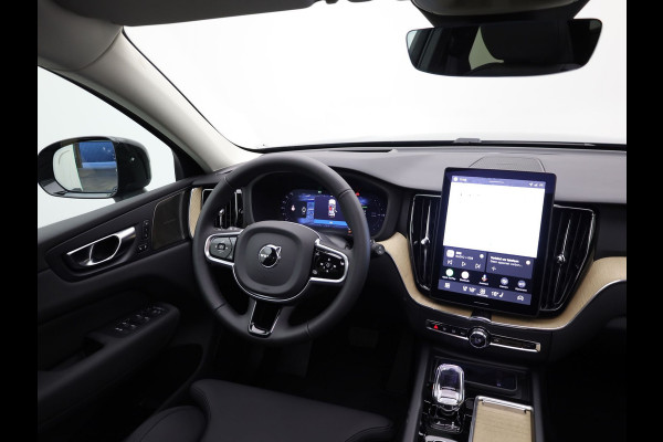 Volvo XC60 2.0 T8 Plug-in hybrid AWD Plus Dark | Trekhaak | Panodak | Dode Hoek | 360 Camera | Harman Kardon | Head Up | Elk. Klep | Prijs Rijklaar!!