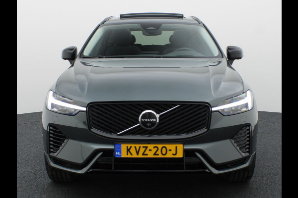 Volvo XC60 2.0 T8 Plug-in hybrid AWD Plus Dark | Trekhaak | Panodak | Dode Hoek | 360 Camera | Harman Kardon | Head Up | Elk. Klep | Prijs Rijklaar!!
