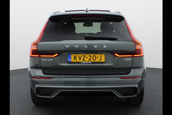 Volvo XC60 2.0 T8 Plug-in hybrid AWD Plus Dark | Trekhaak | Panodak | Dode Hoek | 360 Camera | Harman Kardon | Head Up | Elk. Klep | Prijs Rijklaar!!