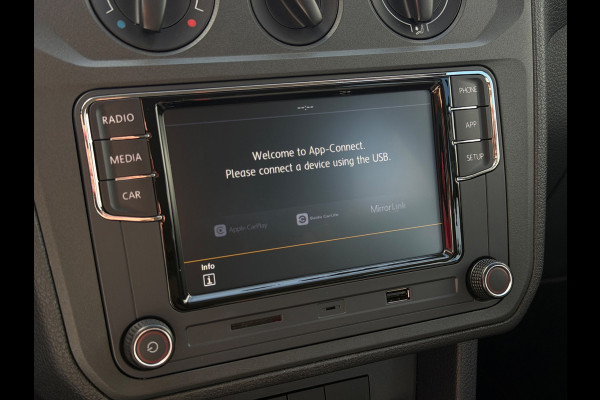 Volkswagen Caddy Combi 1.0 TSI Highline CarPlay 5P.