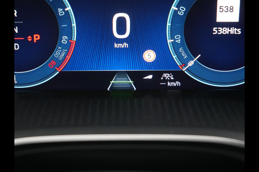 Škoda Octavia Combi 1.4 TSI iV Business Edition PHEV 204pk Dealer O.H | Trekhaak Af Fabriek | Adaptive Cruise | Camera | Stoelmassage | Sportstoelen & Stuur Verwarmd | Keyless | Sfeerverlichting | Crystal LED | Apple Carplay |  Navigatie | 18"L.M | Plug In Hybrid