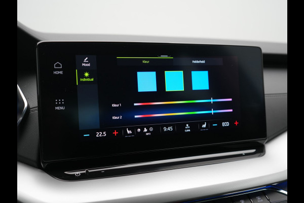 Škoda Octavia Combi 1.4 TSI iV Business Edition PHEV 204pk Dealer O.H | Trekhaak Af Fabriek | Adaptive Cruise | Camera | Stoelmassage | Sportstoelen & Stuur Verwarmd | Keyless | Sfeerverlichting | Crystal LED | Apple Carplay |  Navigatie | 18"L.M | Plug In Hybrid